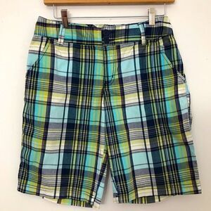 Classic Khakis & Co Size 4 Shorts!!